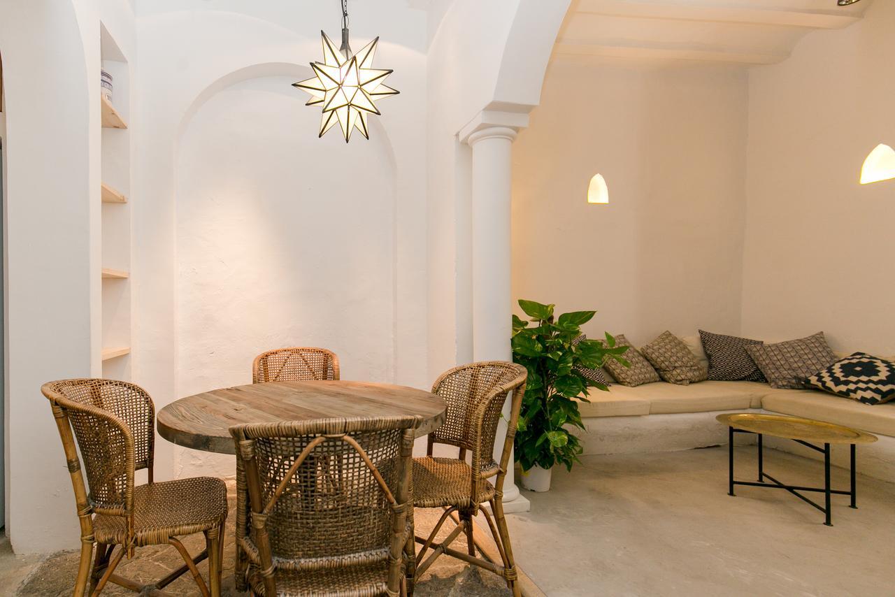 Hospedaje Pension La Almohada Granada Bagian luar foto
